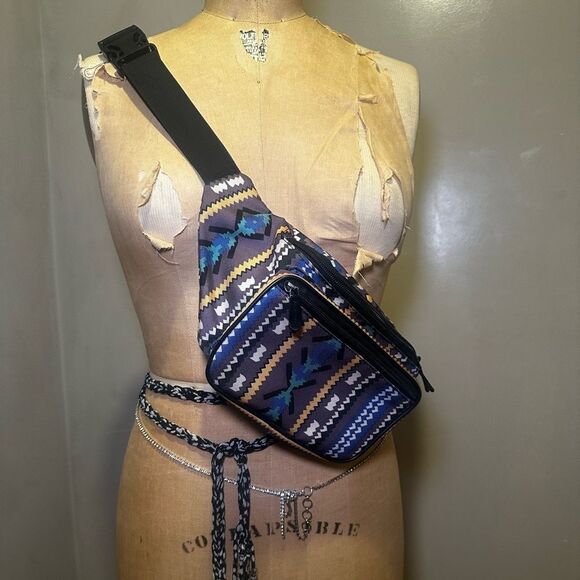 Printed waist bag - Picture 2 of 8